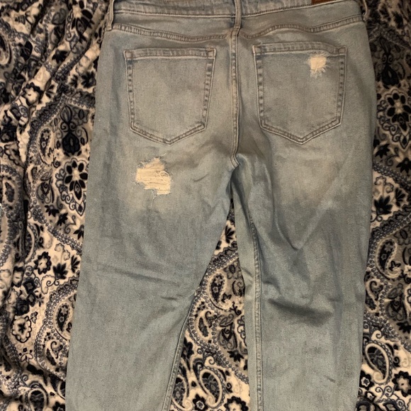 High-rise Mom Jeans - Picture 2 of 2